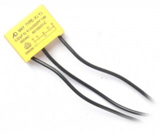 Kondensator 0,22 µF Mikrofarad (220nF) 2x3300 pF 300 Volt